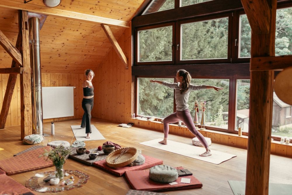 Yoga practice in the Orlické Mountains